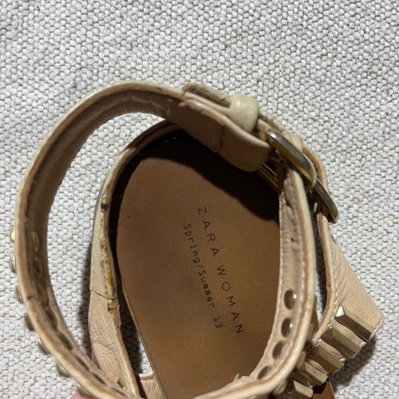 Zara Spring/Summer 2013 Strappy Gold Bar Leather Flat Boho Thong Sandals - Picture 2 of 9